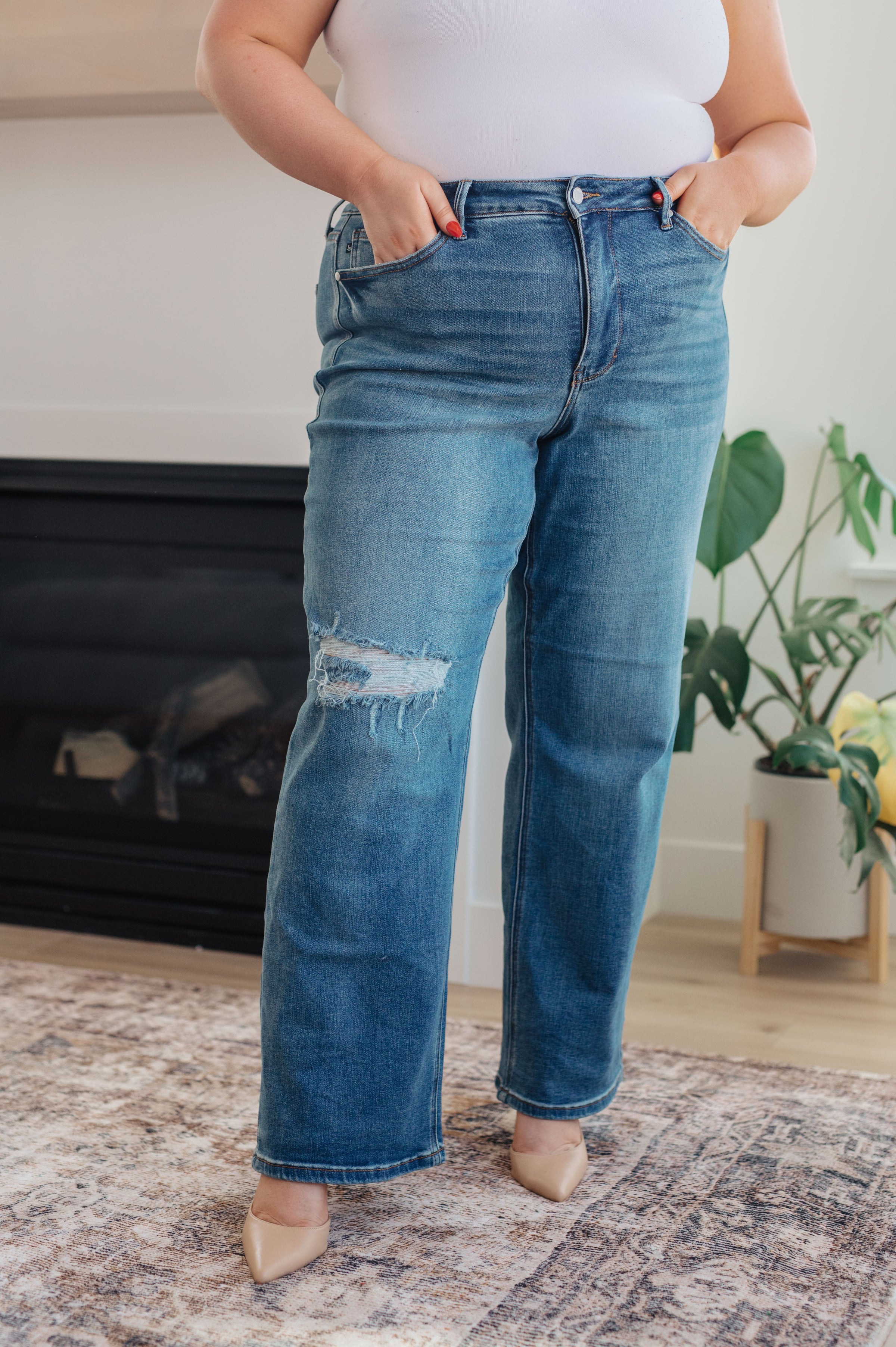 Carrie High Rise Control Top 90's Straight Jeans - JUDY BLUE