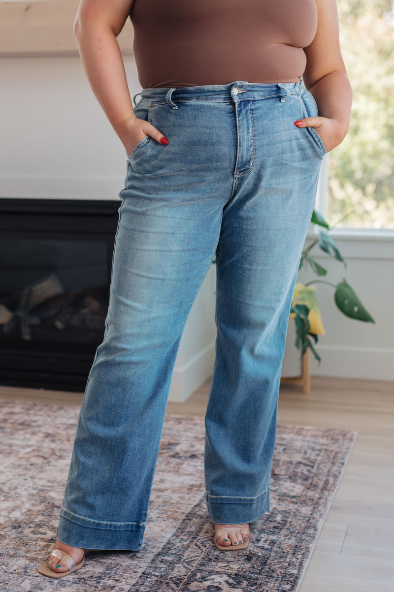 Mindy Mid Rise Wide Leg Jeans - JUDY BLUE
