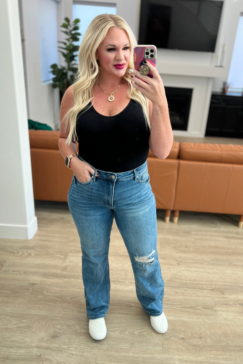 Carrie High Rise Control Top 90's Straight Jeans - JUDY BLUE