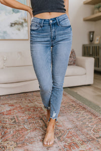 Mariah Mid Rise Cool Relaxed Jeans - JUDY BLUE